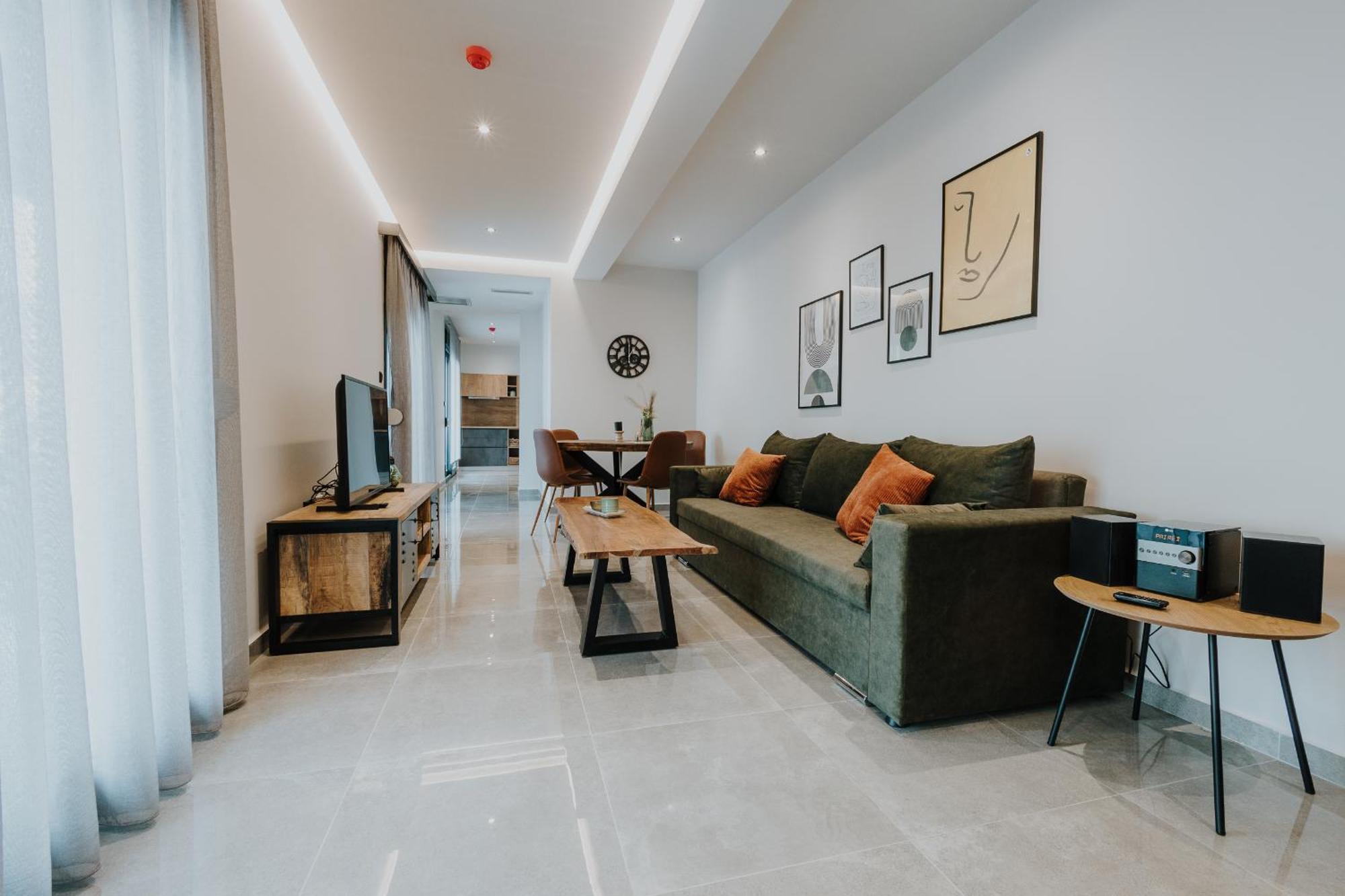 Pearl Apartel Volos Exterior photo