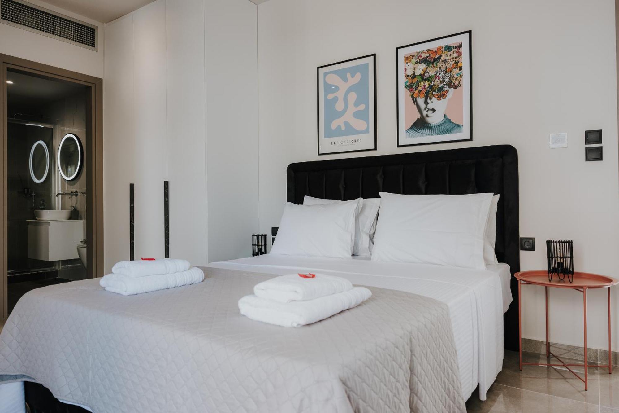 Pearl Apartel Volos Exterior photo
